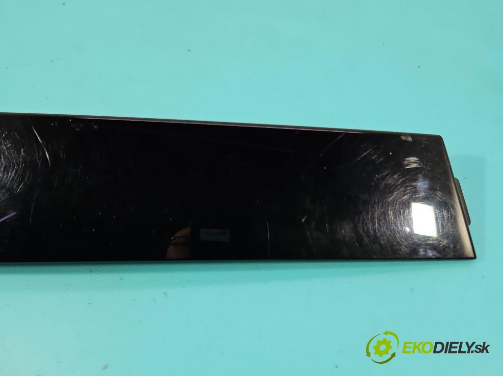 Skoda Scala 2019- 1.5 TSI 150 HP manual 110 kW 1498 cm3 5- lišta dvere predné ľavé 657837901