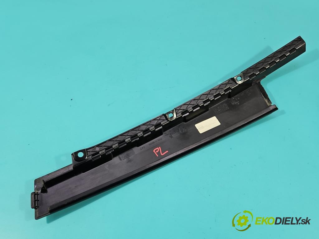 Skoda Scala 2019- 1.5 TSI 150 HP manual 110 kW 1498 cm3 5- lišta dvere predné ľavé 657837901