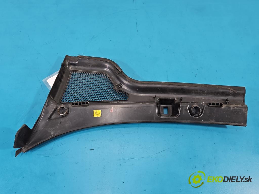 Skoda Scala 2019- 1.5 TSI 150 hp manual 110 kW 1498 cm3 5- torpédo  (Plast pod čelním sklem)