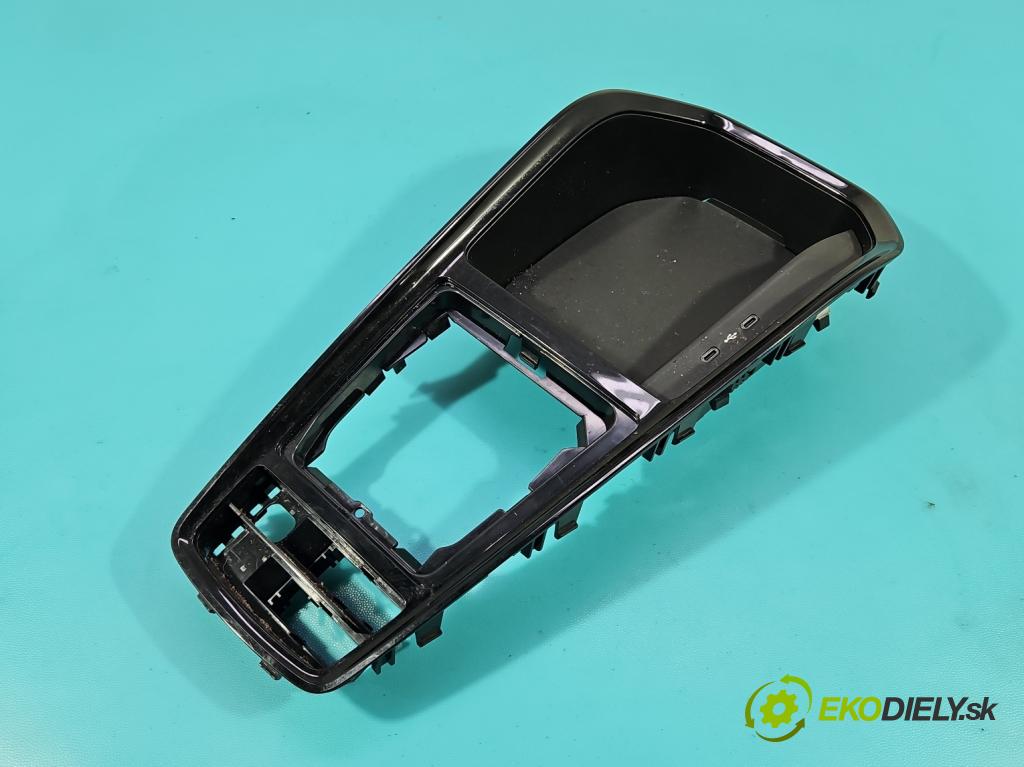 Skoda Scala 2019- 1.5 TSI 150 hp manual 110 kW 1498 cm3 5- lišta ozdobná interiéry: 655863212A