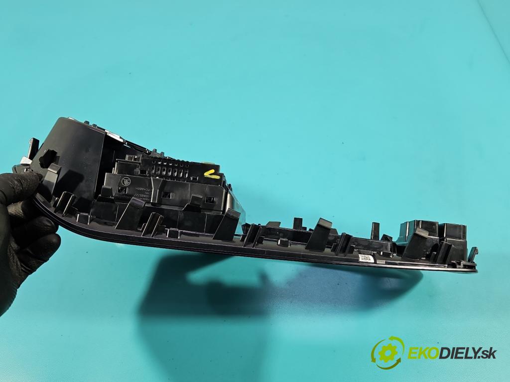 Skoda Scala 2019- 1.5 TSI 150 HP manual 110 kW 1498 cm3 5- lišta ozdobná vnitŕní: 655863212A