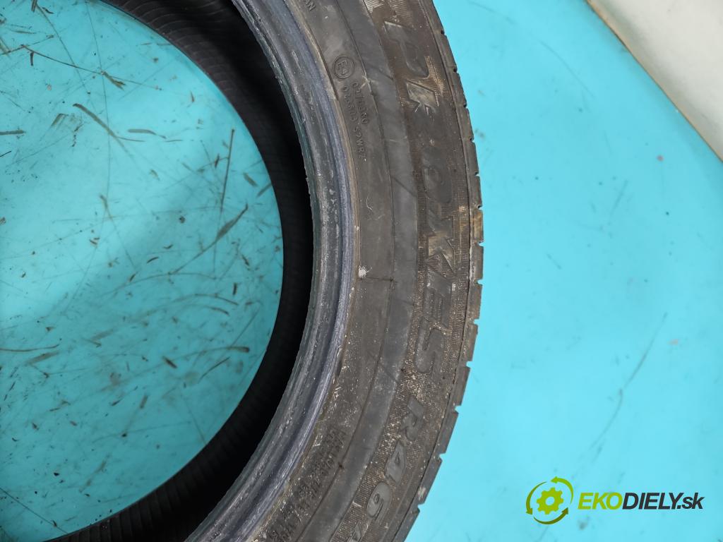 Fiat Freemont 2.0 jtd 170 hp manual 125 kW 1956 cm3 5- pneumatiky: letní 4 komplet