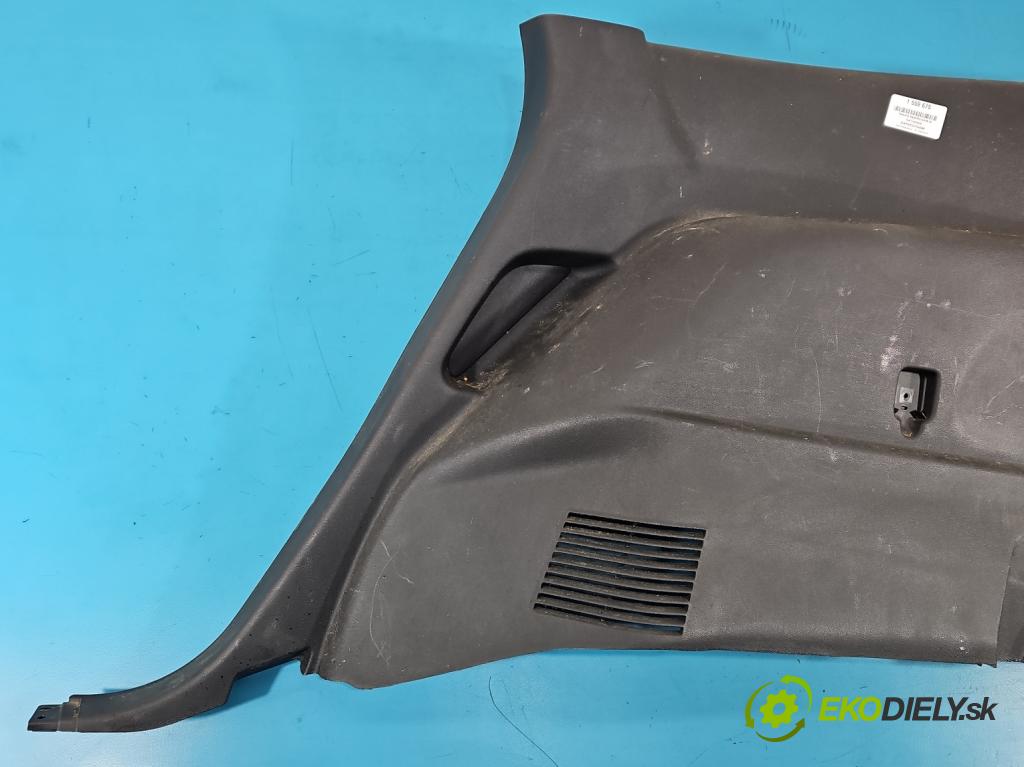 Fiat Freemont 2.0 jtd 170 HP manual 125 kW 1956 cm3 5- Čalounictví: kufra: pravé 1SN68DX9A