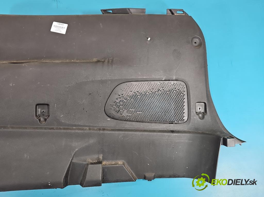 Fiat Freemont 2.0 jtd 170 HP manual 125 kW 1956 cm3 5- Čalounictví: kufra: pravé 1SN68DX9A