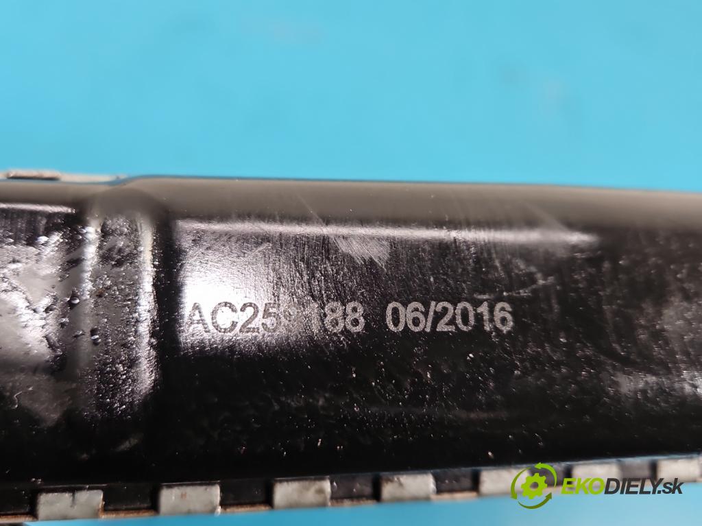 Bmw 3 E46 1998-2007 1.8 16V 116 HP manual 85 kW 1796 cm3 3- chladič voda:  (Chladič vody)