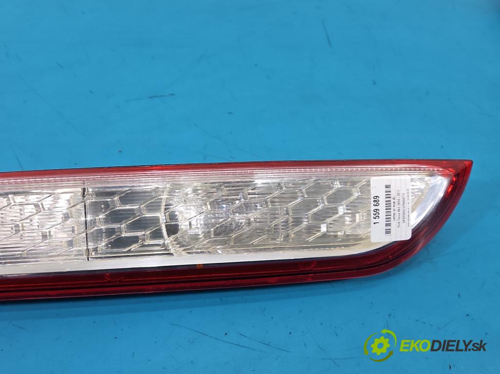 Ford Focus Mk2 2004-2011 1.6 tdci 109 HP manual 80 kW 1560 cm3 5- svetlo / reflektor zadné ľavé  (Kľučka dverí ostatné)