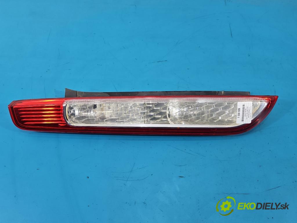 Ford Focus Mk2 2004-2011 1.6 tdci 109 HP manual 80 kW 1560 cm3 5- svetlo / reflektor zadné ľavé  (Kľučka dverí ostatné)