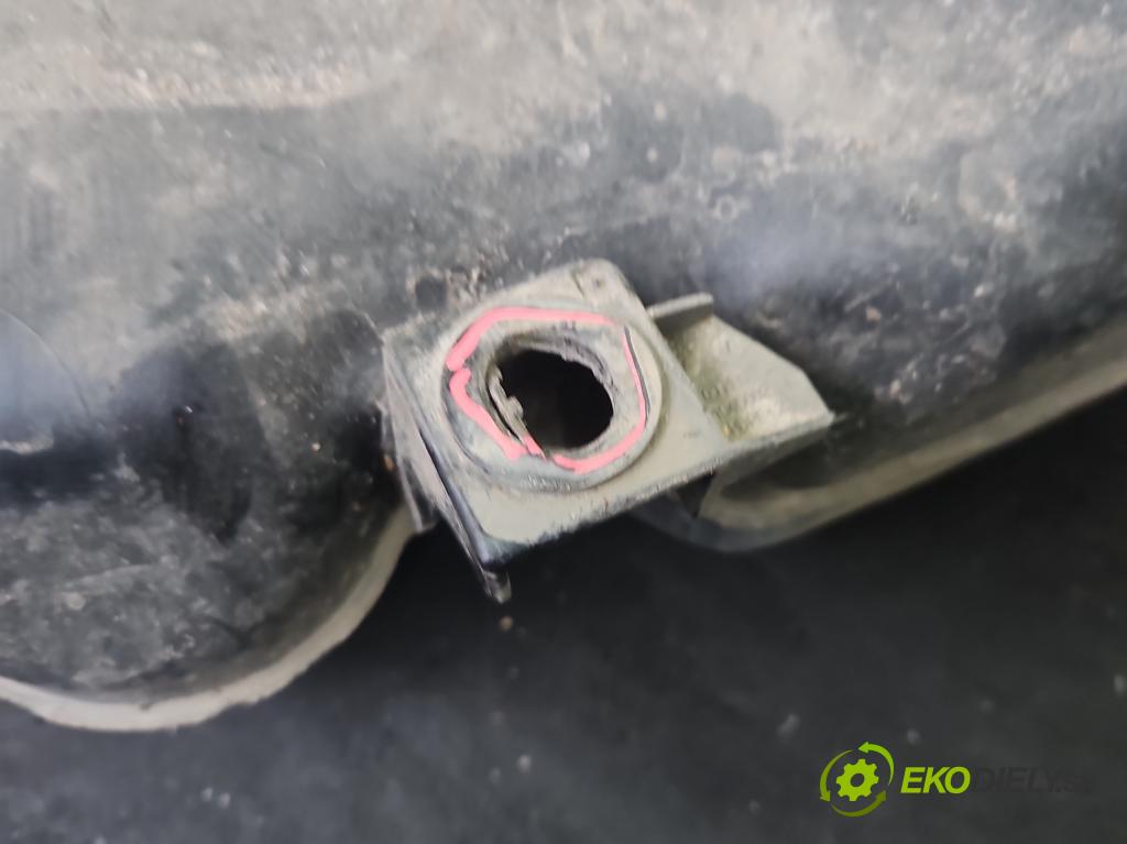 Skoda Scala 2019- 1.5 TSI 150 hp manual 110 kW 1498 cm3 5- Nádrž: paliva 2Q020101 (Palivová nádrž)