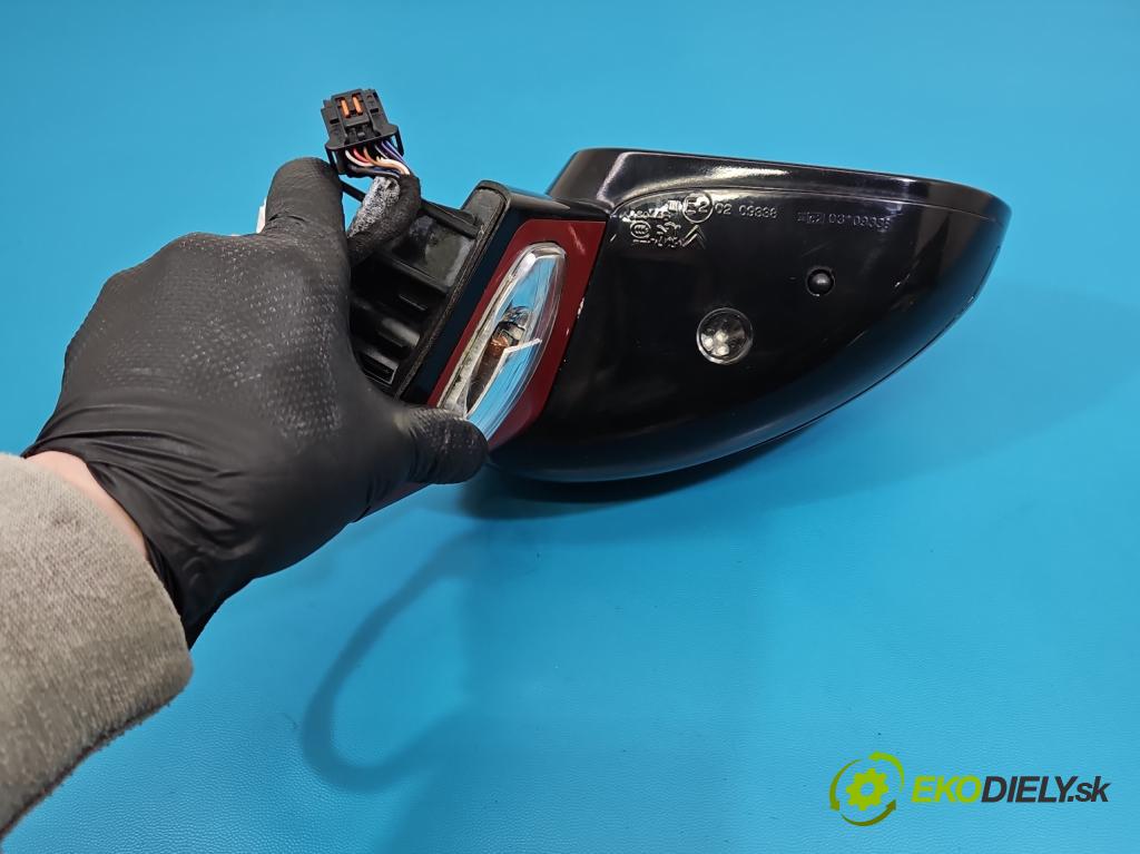 DS 4 2015-2020 2.0 hdi 181KM automatic 133 kW 1997 cm3 5- zpětné zrcátko pravé  (Klika dveří ostatní)