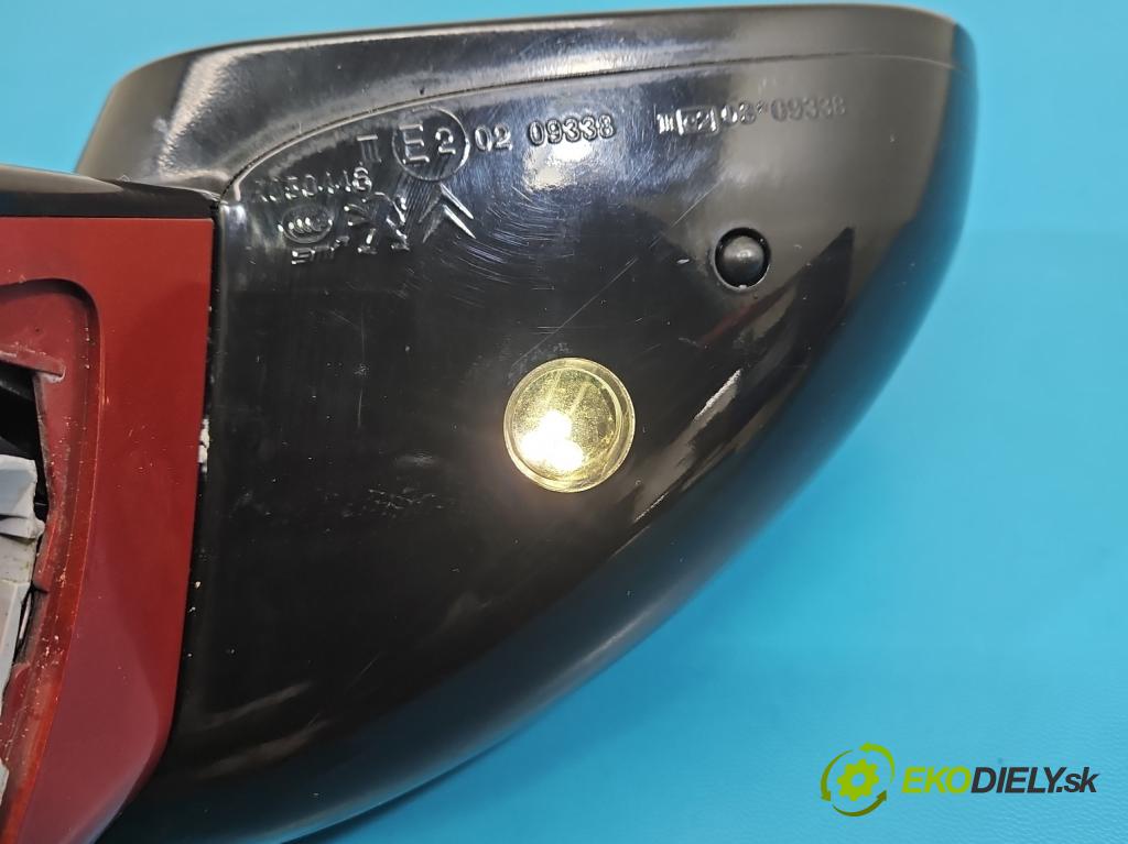 DS 4 2015-2020 2.0 hdi 181KM automatic 133 kW 1997 cm3 5- zpětné zrcátko pravé  (Klika dveří ostatní)