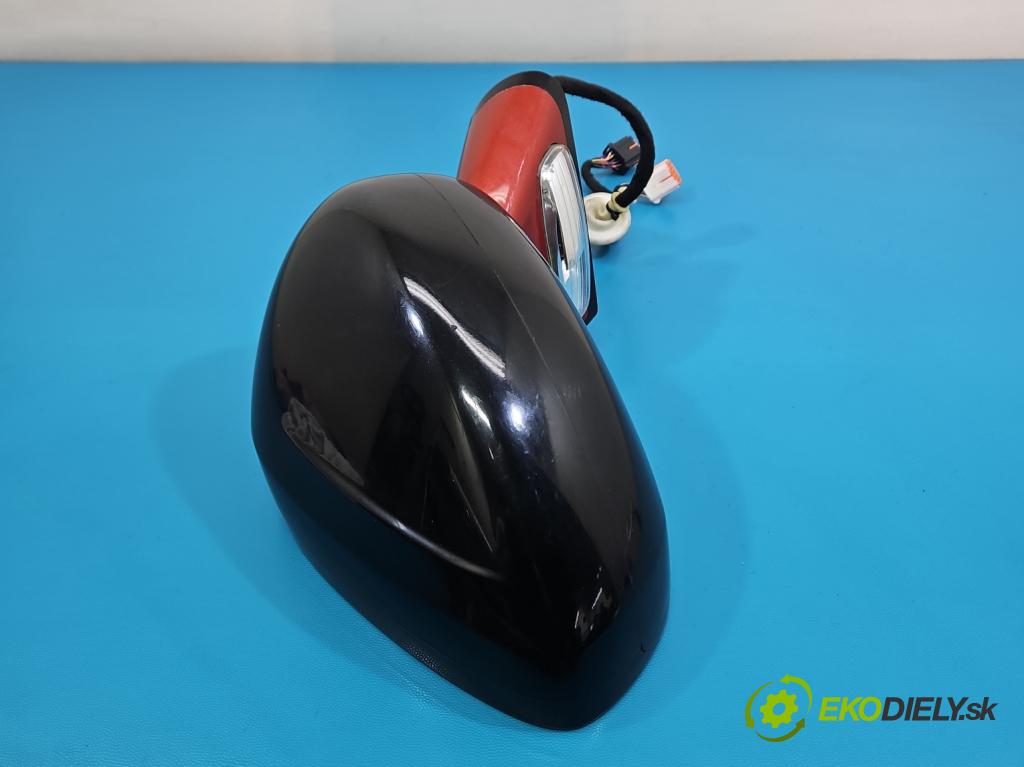 DS 4 2015-2020 2.0 hdi 181KM automatic 133 kW 1997 cm3 5- zpětné zrcátko pravé  (Klika dveří ostatní)