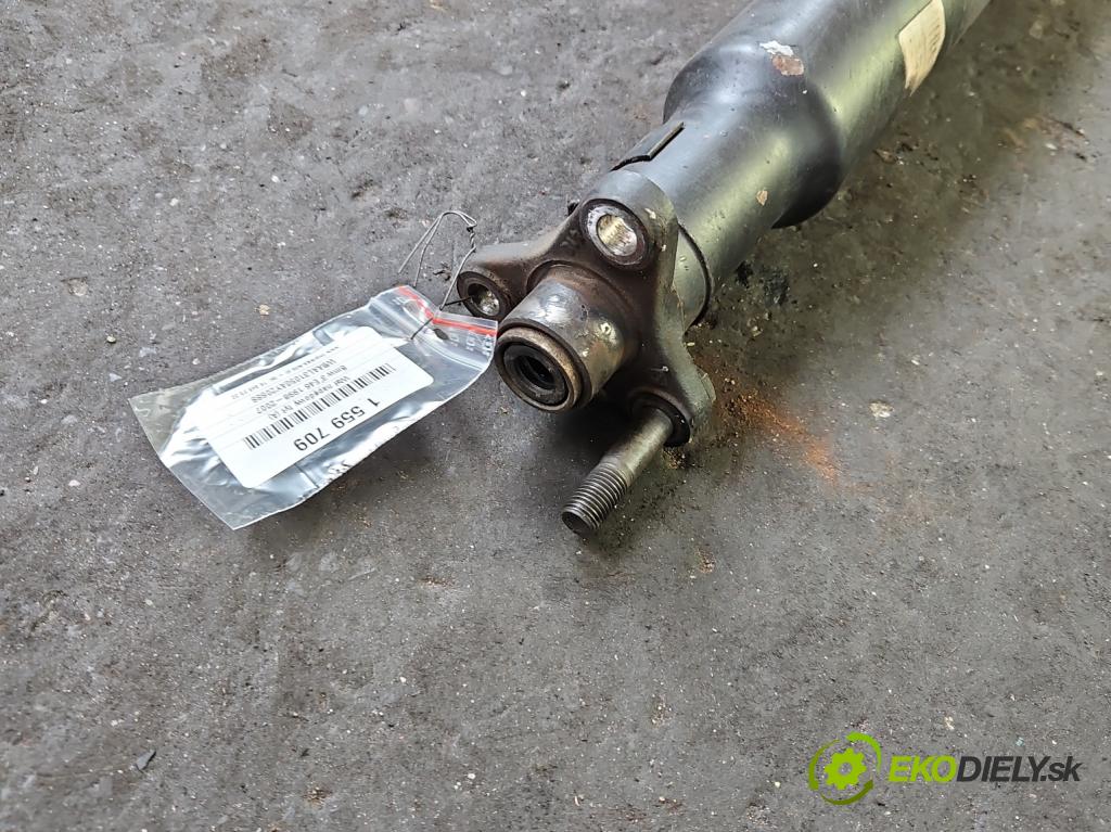 Bmw 3 E46 1998-2007 1.9 8V 118 HP manual 87 kW 1895 cm3 4- Hřídel: zadné  (Kardaňový hriadeľ)