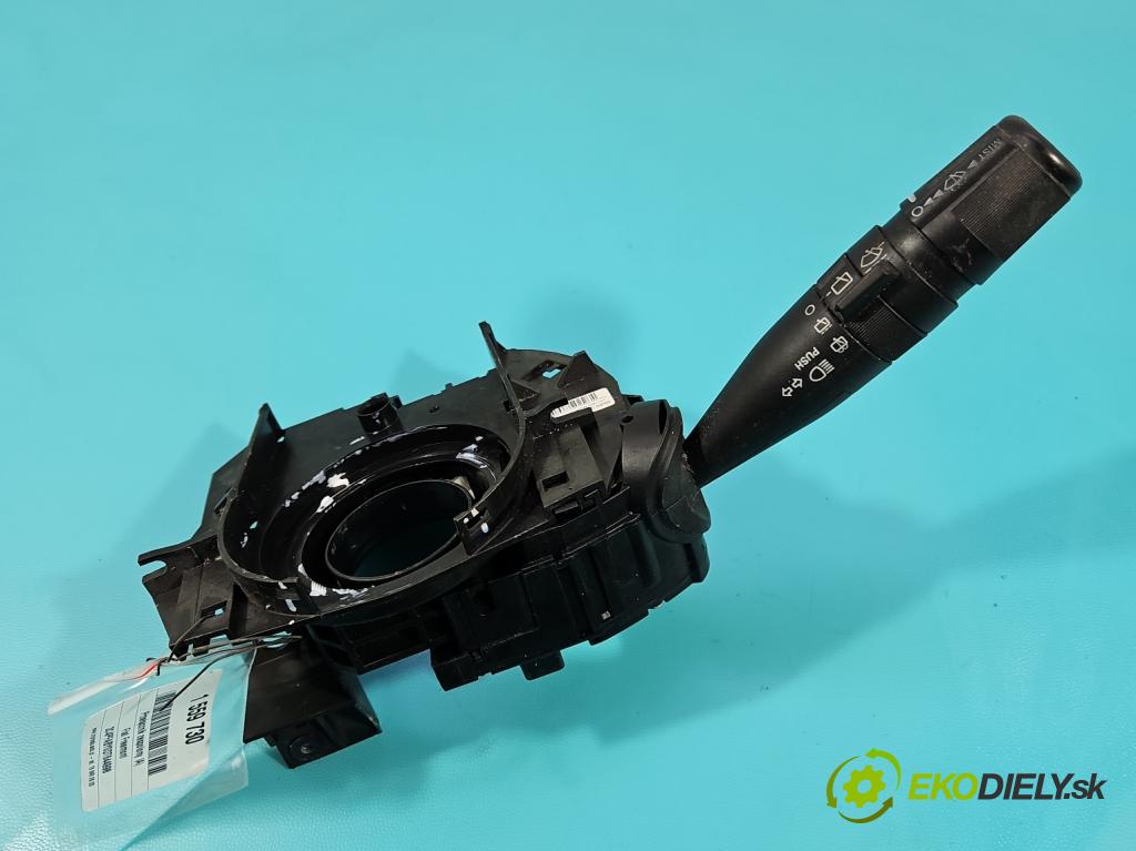 Fiat Freemont 2.0 jtd 170 HP manual 125 kW 1956 cm3 5- prepínač komplex: 560461118AD (Prepínacie páčky pod volantom)