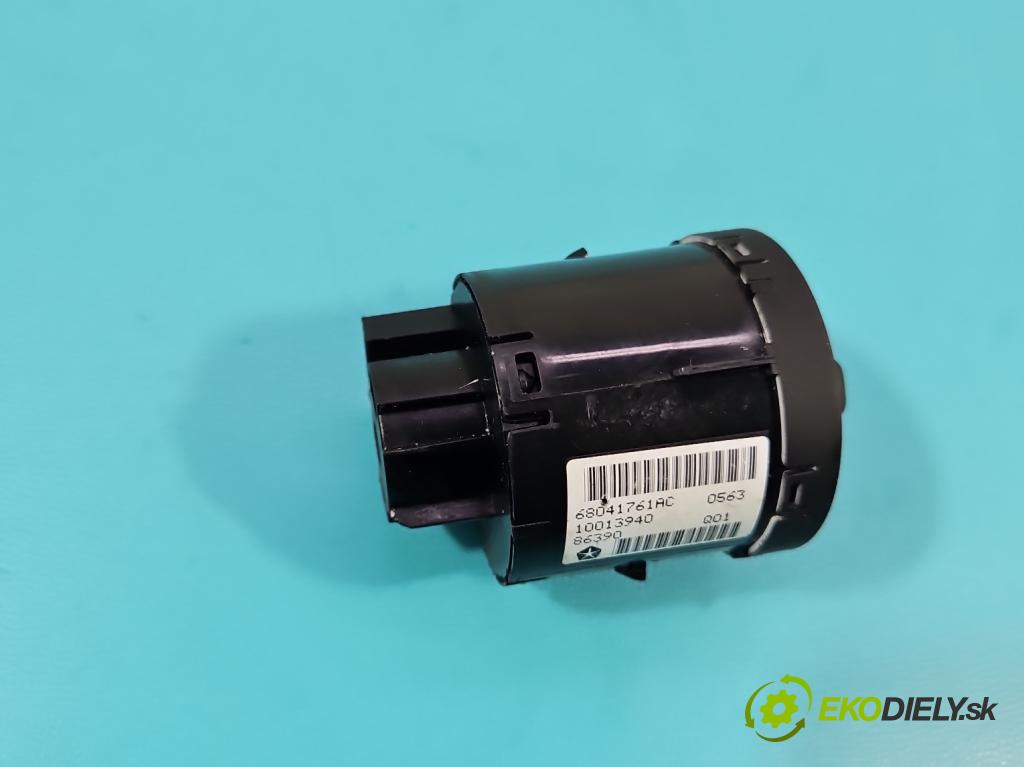 Fiat Freemont 2.0 jtd 170 HP manual 125 kW 1956 cm3 5- prepínač světla: na doska: 68041761AC