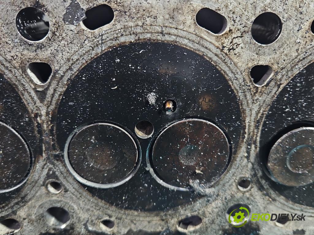 Renault Express 1.5 dci 95 hp manual 70 kW 1461 cm3 5- hlava motoru 110426296R