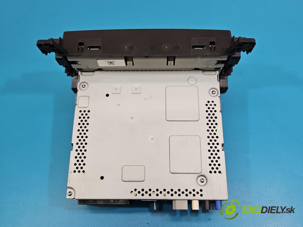 Jeep Cherokee KL 2013-2023 2.0 multijet: 140 HP manual 103 kW 1956 cm3 5- Radio originál P05091377AE