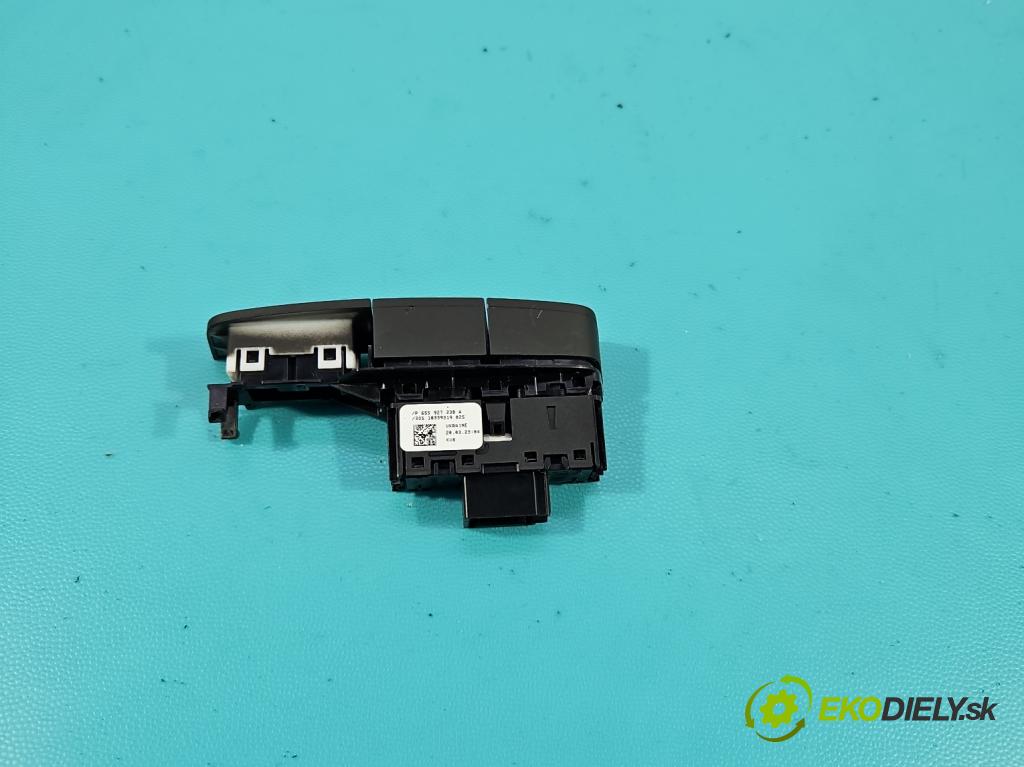 Skoda Scala 2019- 1.5 TSI 150 HP manual 110 kW 1498 cm3 5- prepínač ostatné 655927238A