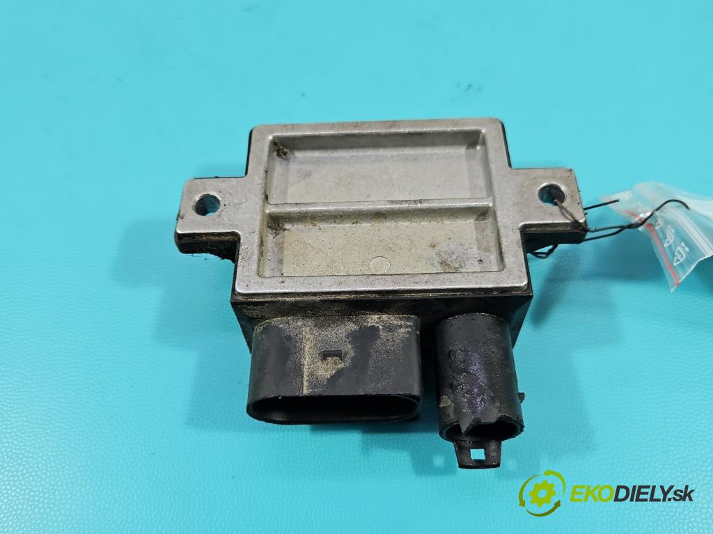 Bmw X3 E83 2003-2010 2.0d 150 HP manual 110 kW 1995 cm3 5- Relé: svíčky: zařicích:  (Relé)