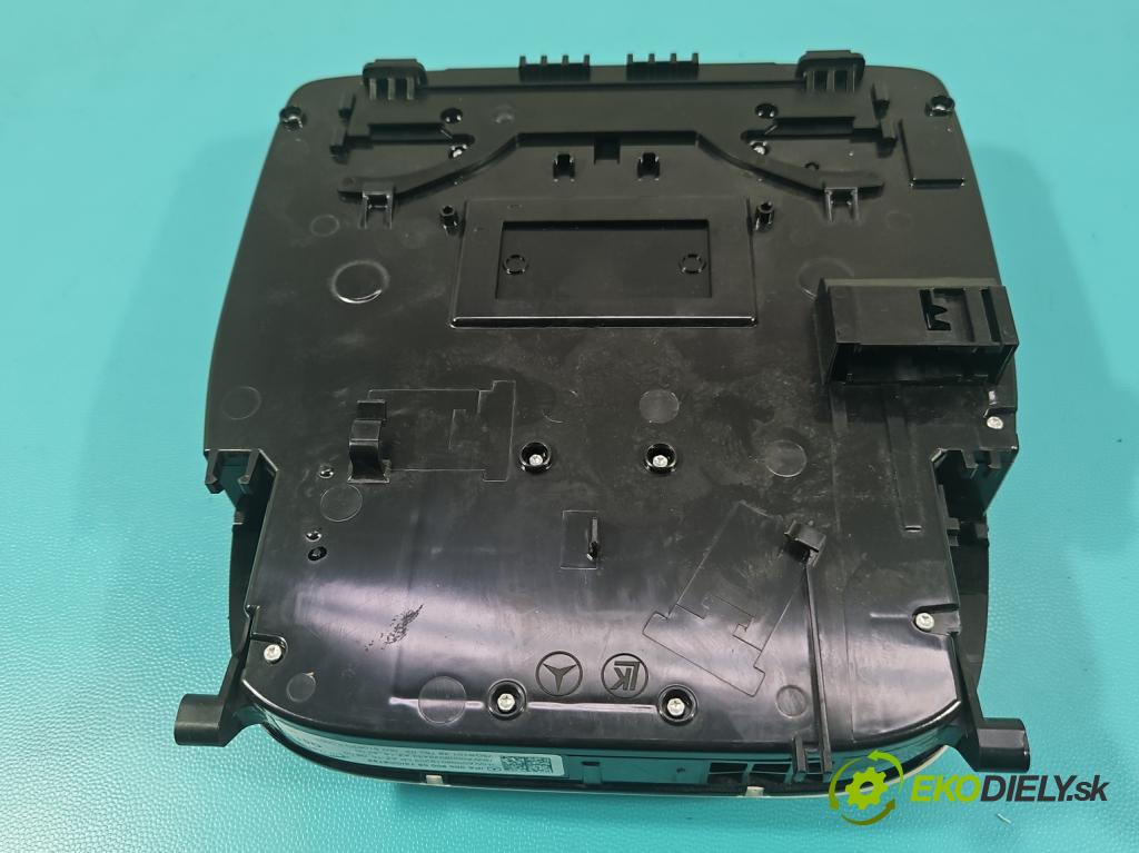 Mercedes E W213 2016-2023 2.0 CDI 194KM: automatic 143 kW 1950 cm3 4- svetlo / reflektor interiéra 0009000513