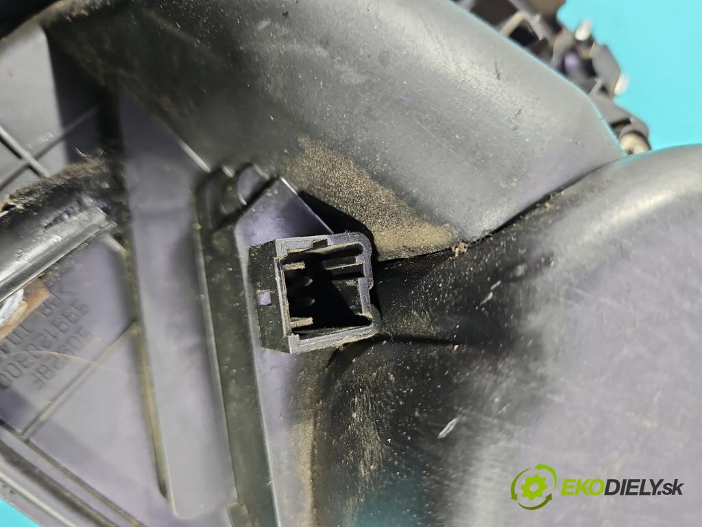 Citroen C8 2002-2014 2.2 16V 158 HP manual 116 kW 2230 cm3 5- ventilátor vzduchu