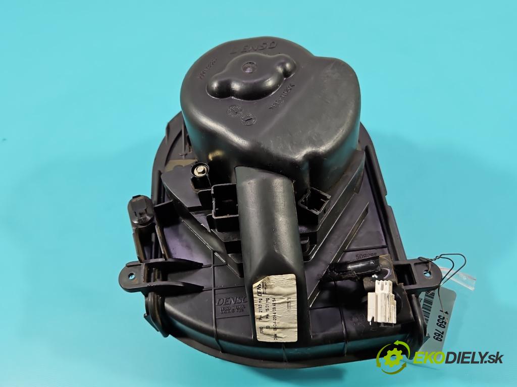 Citroen C8 2002-2014 2.2 16V 158 HP manual 116 kW 2230 cm3 5- ventilátor vzduchu