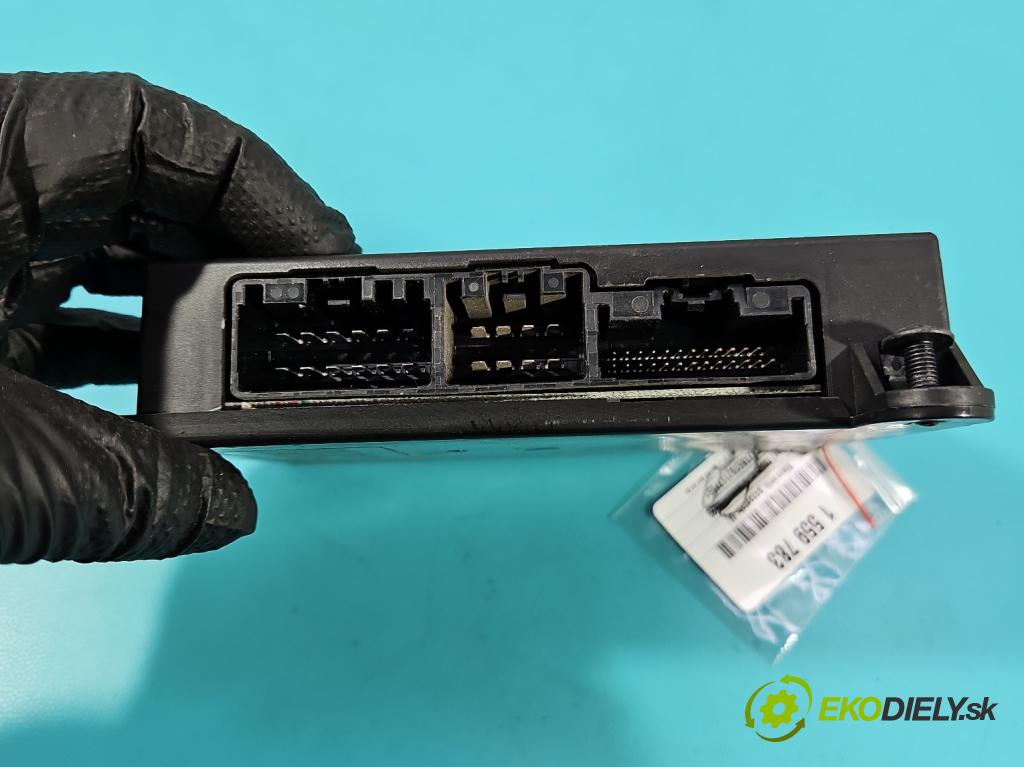 Opel Insignia B 2017-2022 2.0 T 260 HP automatic 191 kW 1998 cm3 5- riadiaca jednotka ostatné 13509842