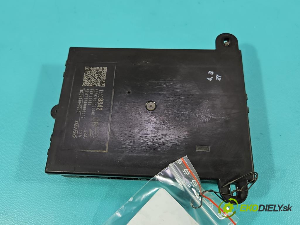 Opel Insignia B 2017-2022 2.0 T 260 HP automatic 191 kW 1998 cm3 5- riadiaca jednotka ostatné 13509842