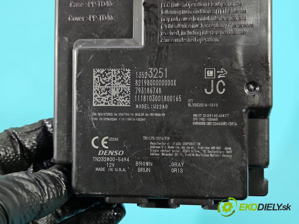 Opel Insignia B 2017-2022 2.0 T 260 HP automatic 191 kW 1998 cm3 5- riadiaca jednotka ostatné 13523251