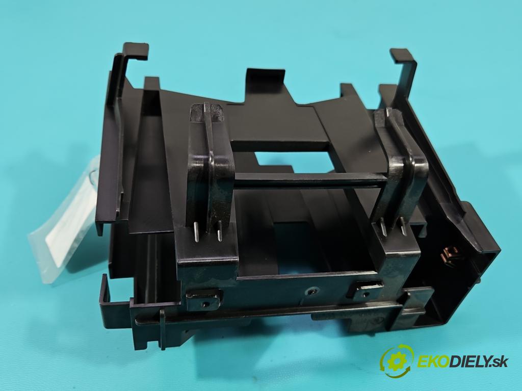 Opel Insignia B 2017-2022 2.0 T 260 HP automatic 191 kW 1998 cm3 5- Rukojeť: ostatné 39126563