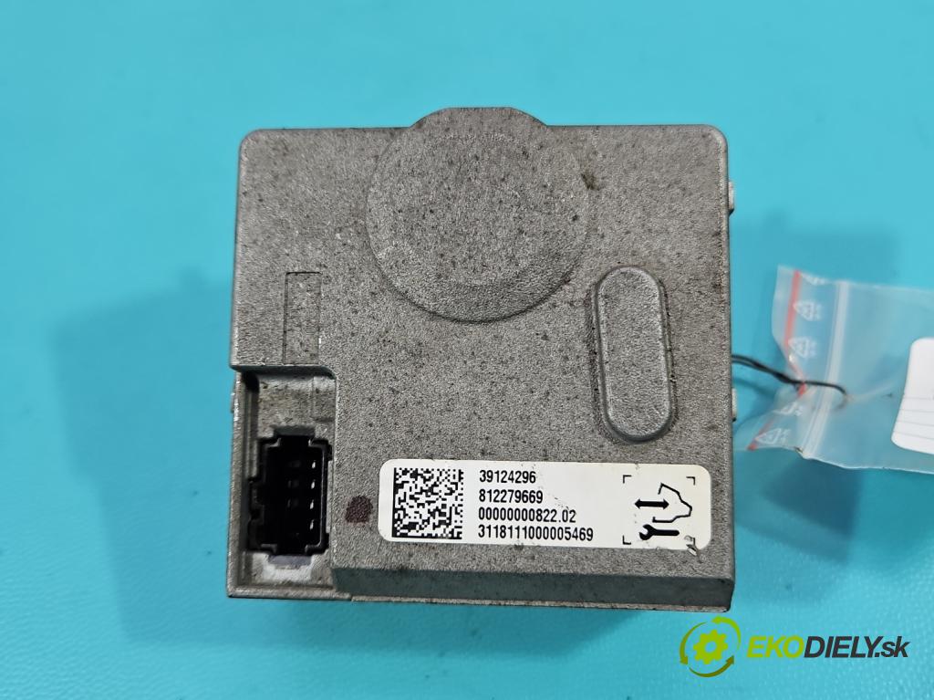 Opel Insignia B 2017-2022 2.0 T 260 HP automatic 191 kW 1998 cm3 5- Blokáda: řízení: 39124296 (Riadenie ostatné)