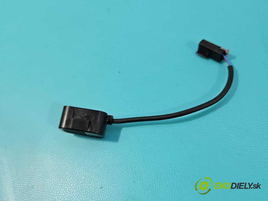 Opel Insignia B 2017-2022 2.0 T 260 HP automatic 191 kW 1998 cm3 5- Mikrofon: 5240318DA