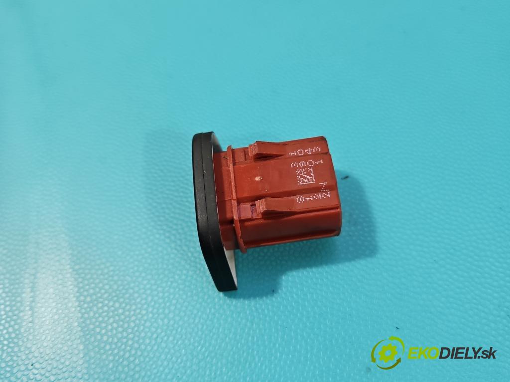 Opel Insignia B 2017-2022 2.0 T 260 HP automatic 191 kW 1998 cm3 5- prepínač ostatné