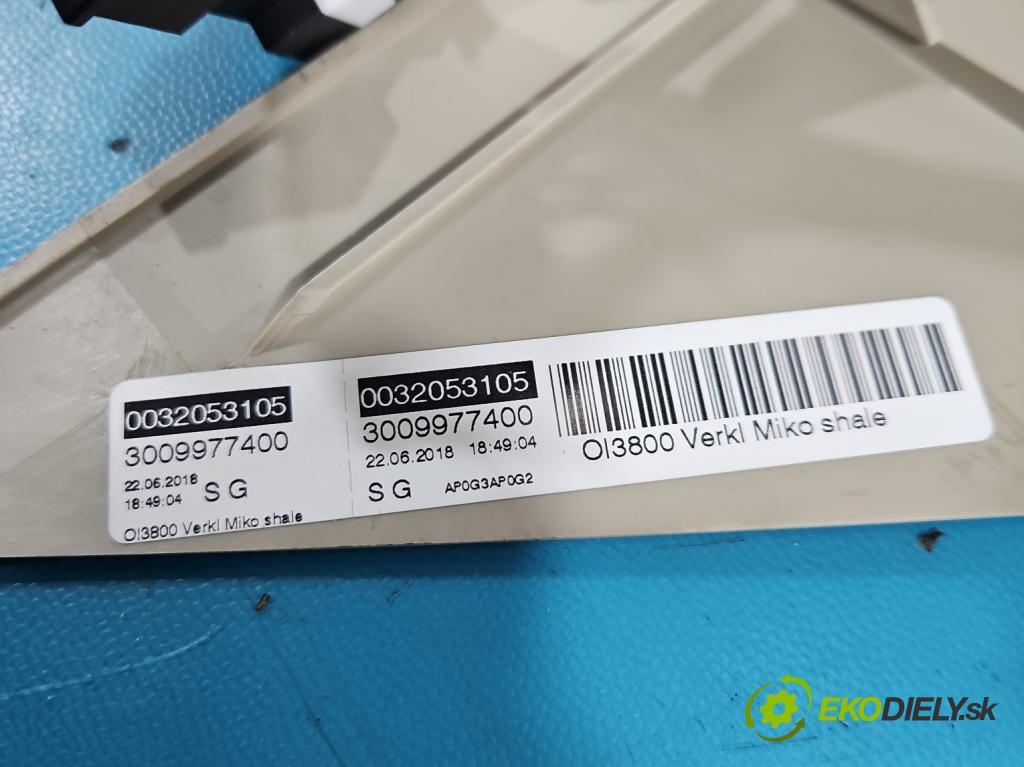 Opel Insignia B 2017-2022 2.0 T 260 HP automatic 191 kW 1998 cm3 5- operadlo 551186240 (Lakťová opierka)