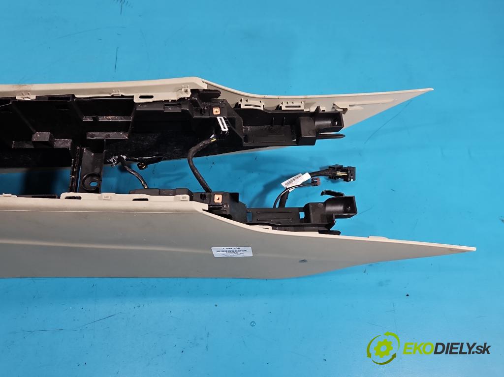 Opel Insignia B 2017-2022 2.0 T 260 HP automatic 191 kW 1998 cm3 5- operadlo 551186240 (Lakťová opierka)