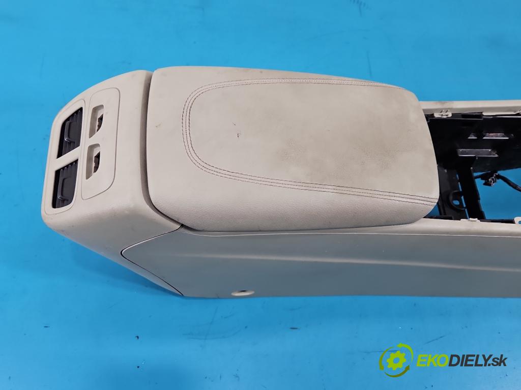 Opel Insignia B 2017-2022 2.0 T 260 HP automatic 191 kW 1998 cm3 5- operadlo 551186240 (Lakťová opierka)