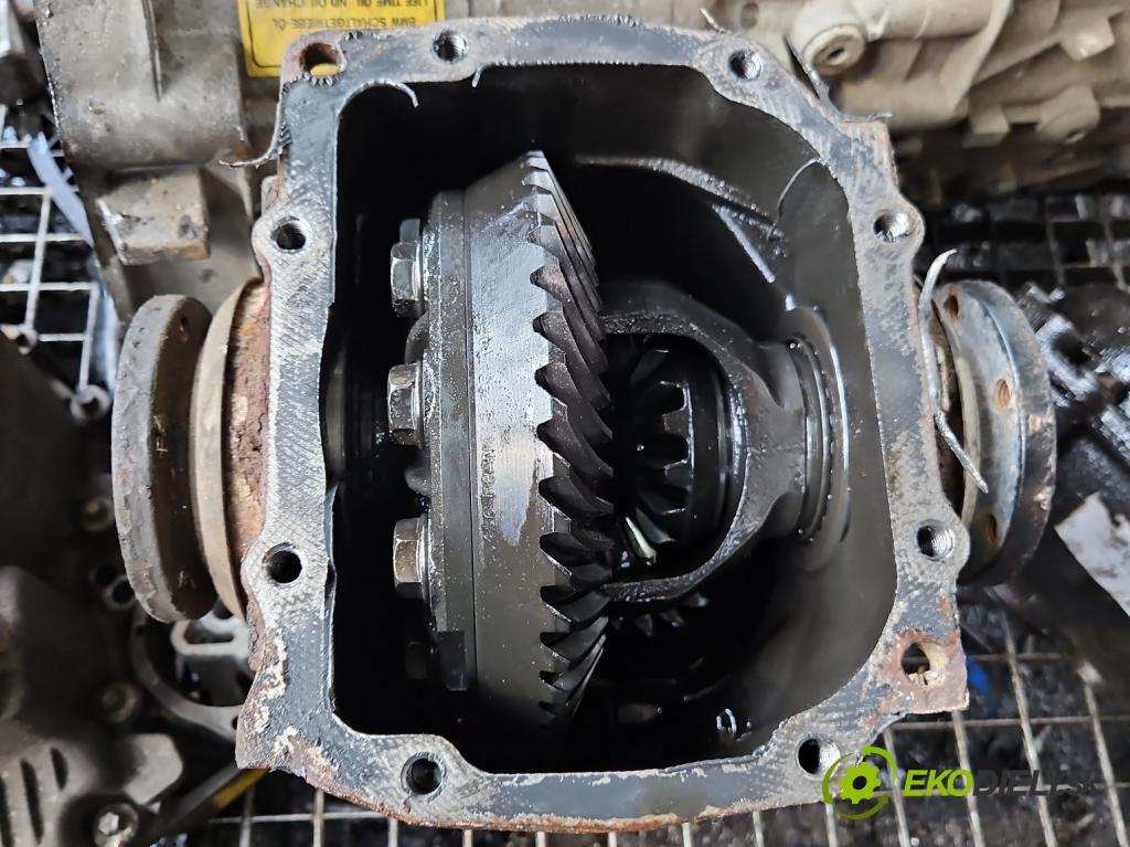 Bmw X3 E83 2003-2010 2.0d 150 HP manual 110 kW 1995 cm3 5- Most: zadní: 7542222