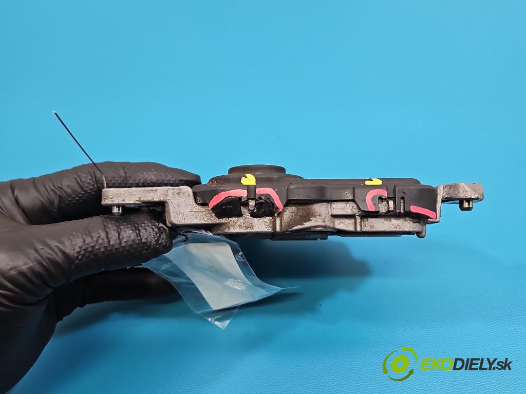 Peugeot 508 II 2018- 1.6 224 hp automatic 165 kW 1598 cm3 5- Ovladač: 9828330680