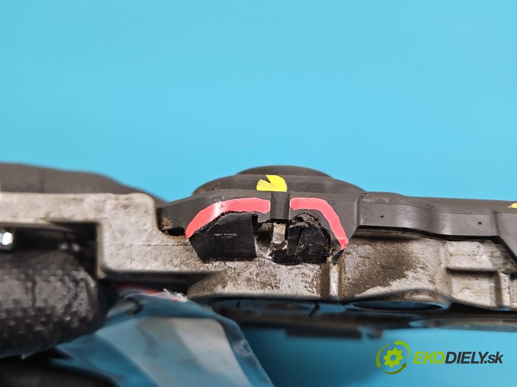 Peugeot 508 II 2018- 1.6 224 hp automatic 165 kW 1598 cm3 5- Ovladač: 9828330680