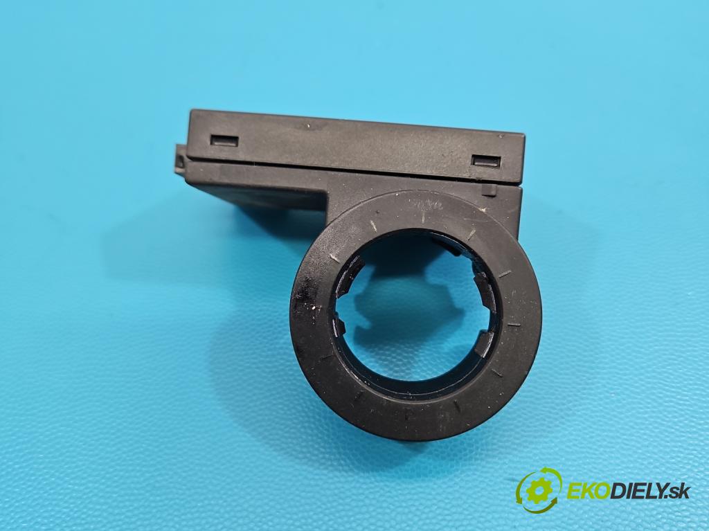 Opel Meriva A 2002-2010 1.4 16V 90 HP manual 66 kW 1364 cm3 5- riadiaca jednotka motora 55353613