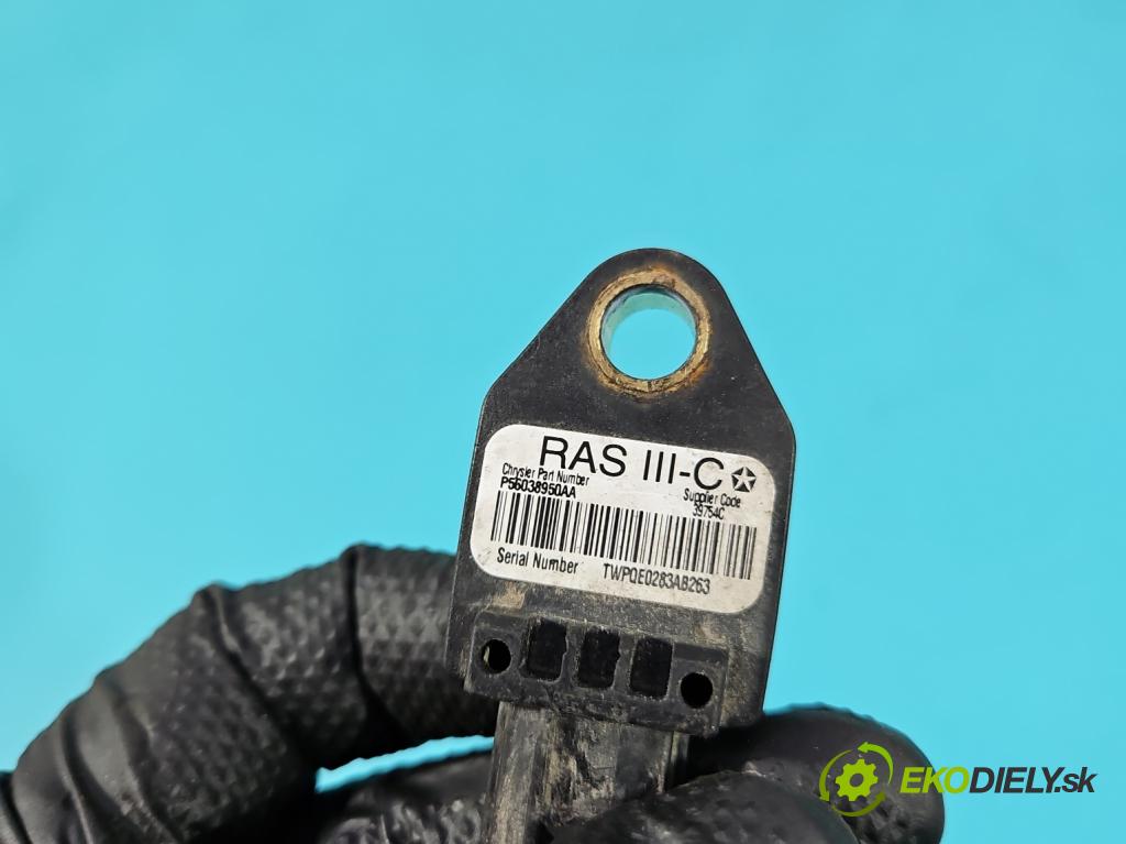 Fiat Freemont 2.0 jtd 170 HP manual 125 kW 1956 cm3 5- snímač šokovat: P56038950AA (Snímač nárazu)