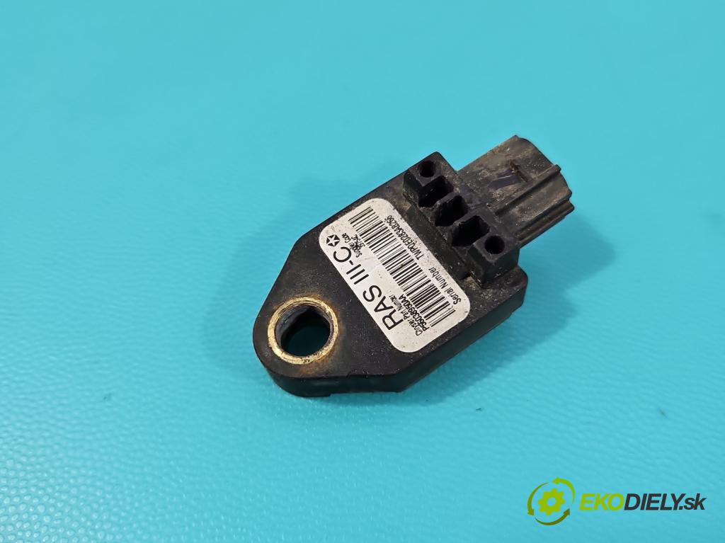 Fiat Freemont 2.0 jtd 170 HP manual 125 kW 1956 cm3 5- snímač šokovat: P56038950AA (Snímač nárazu)