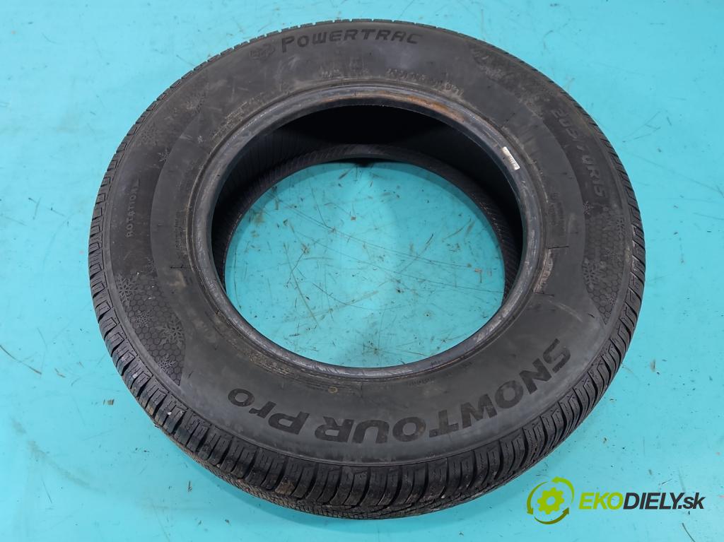 Honda CR-V II 2001-2006 2.0 16V 150 hp manual 110 kW 1998 cm3 5- pneumatiky: zimní para