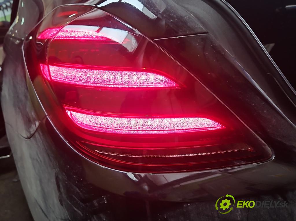 Mercedes S W222 2013-2020 3.0 cdi 656929 340KM: automatic 250 kW 2925 cm3 4- svetlo / reflektor zadné ľavé A2229066904 (Kľučka dverí ostatné)