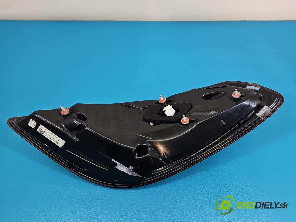 Mercedes S W222 2013-2020 3.0 cdi 656929 340KM: automatic 250 kW 2925 cm3 4- svetlo / reflektor zadné ľavé A2229066904 (Kľučka dverí ostatné)