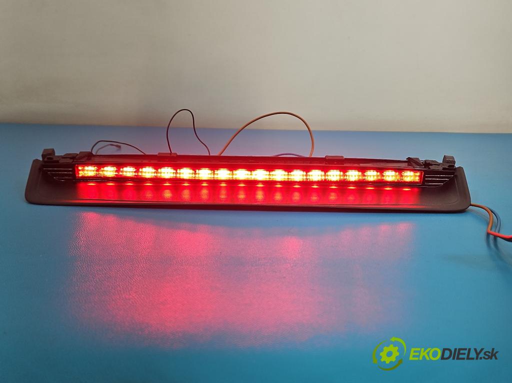 Mercedes S W222 2013-2020 3.0 cdi 656929 340KM: automatic 250 kW 2925 cm3 4- světlo: stop: A2229067303