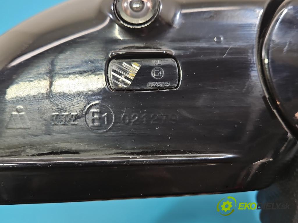 Mercedes S W222 2013-2020 3.0 cdi 656929 340KM: automatic 250 kW 2925 cm3 4- zrkadlo pravé A2228103602 (Kľučka dverí ostatné)