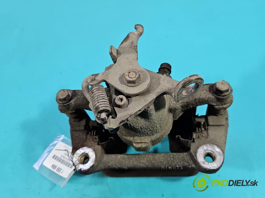 Fiat Freemont 2.0 jtd 170 hp manual 125 kW 1956 cm3 5- brzdič zadní levý  (Klika dveří ostatní)