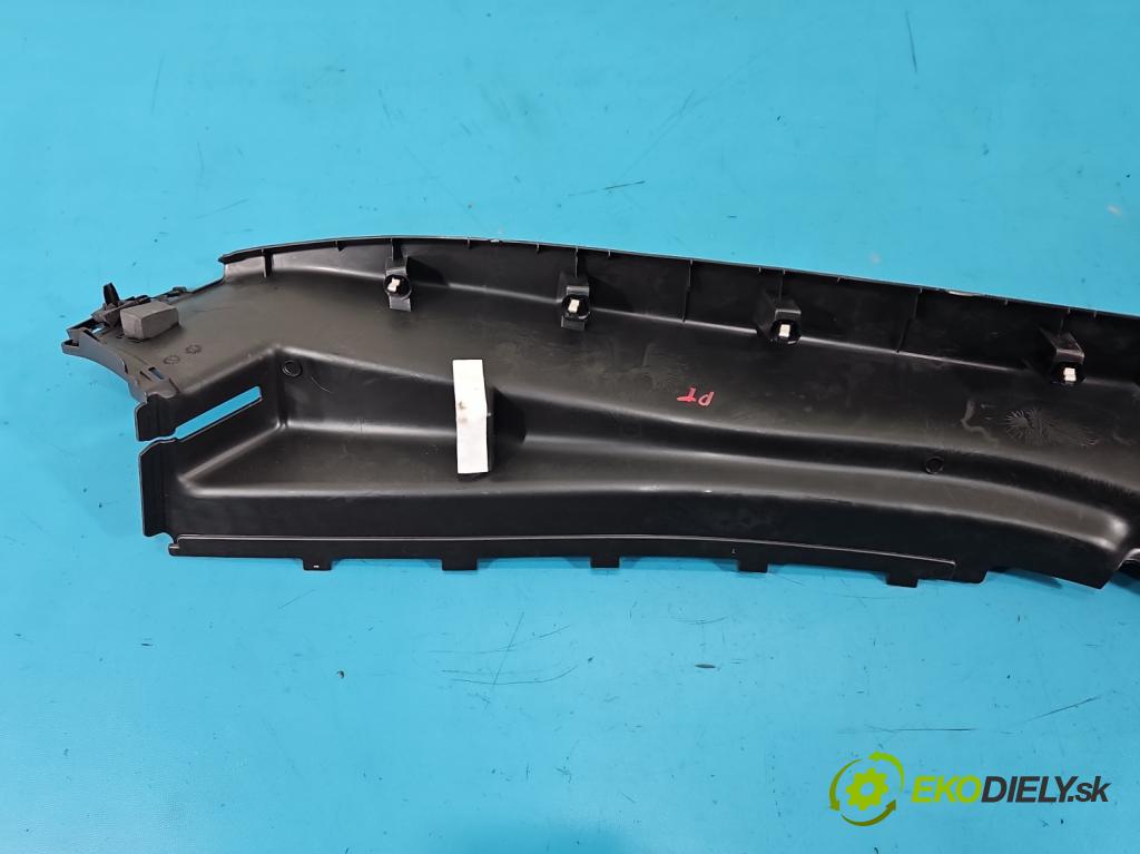 Citroen C5 Aircross 17-25 1.2 T 131 HP manual 96 kW 1199 cm3 5- kryt plast 9821998677