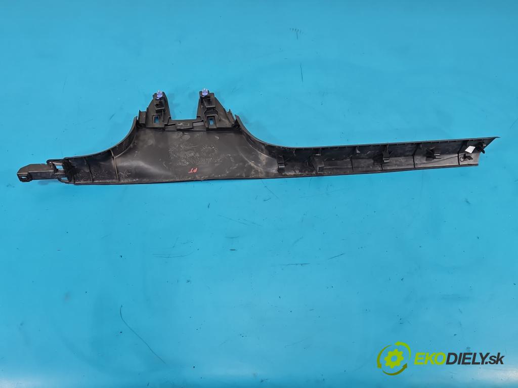 Citroen C5 Aircross 17-25 1.2 T 131 HP manual 96 kW 1199 cm3 5- kryt plast 9816830177