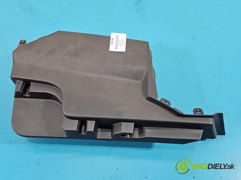 Citroen C5 Aircross 17-25 1.2 T 131 HP manual 96 kW 1199 cm3 5- kryt plast 9822004877